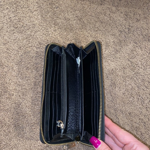 Kate spade wallet and crossbody purse. - Picture 2 of 3